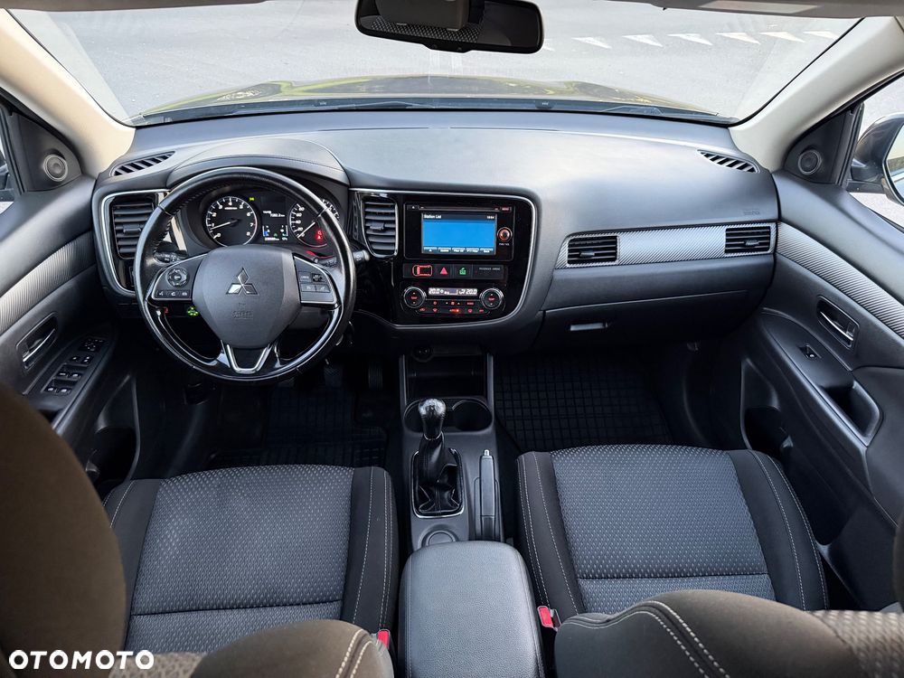 Mitsubishi Outlander 2.0 2WD Active - 12