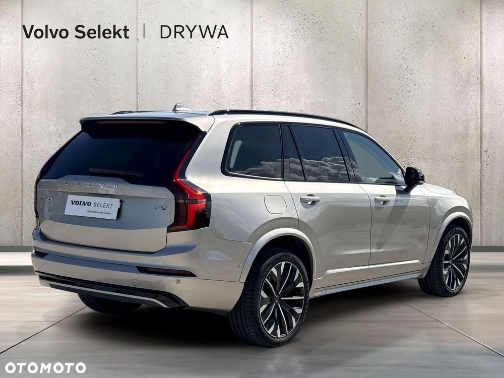 Volvo XC 90 T8 AWD Plug-In Hybrid Ultra Dark 7os - 6