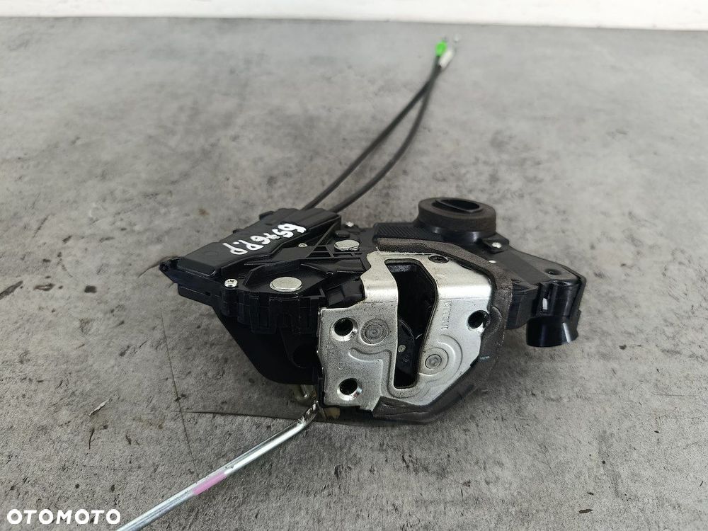 ZAMEK DRZWI PRAWY PRZÓD TOYOTA YARIS II - 4