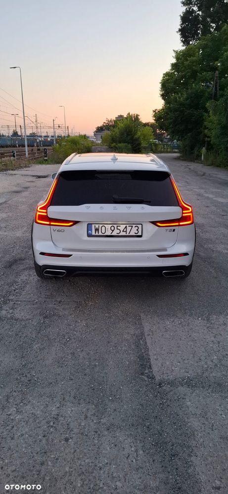 Volvo V60 Cross Country T5 AWD Geartronic - 6