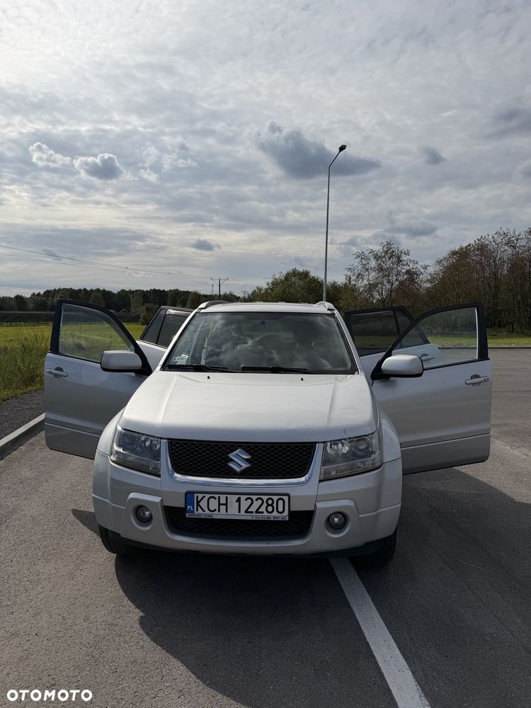 Suzuki Vitara - 3