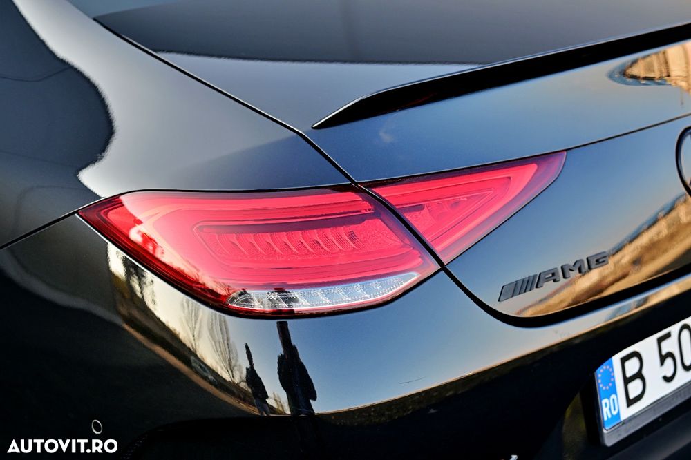 Mercedes-Benz CLS - 9
