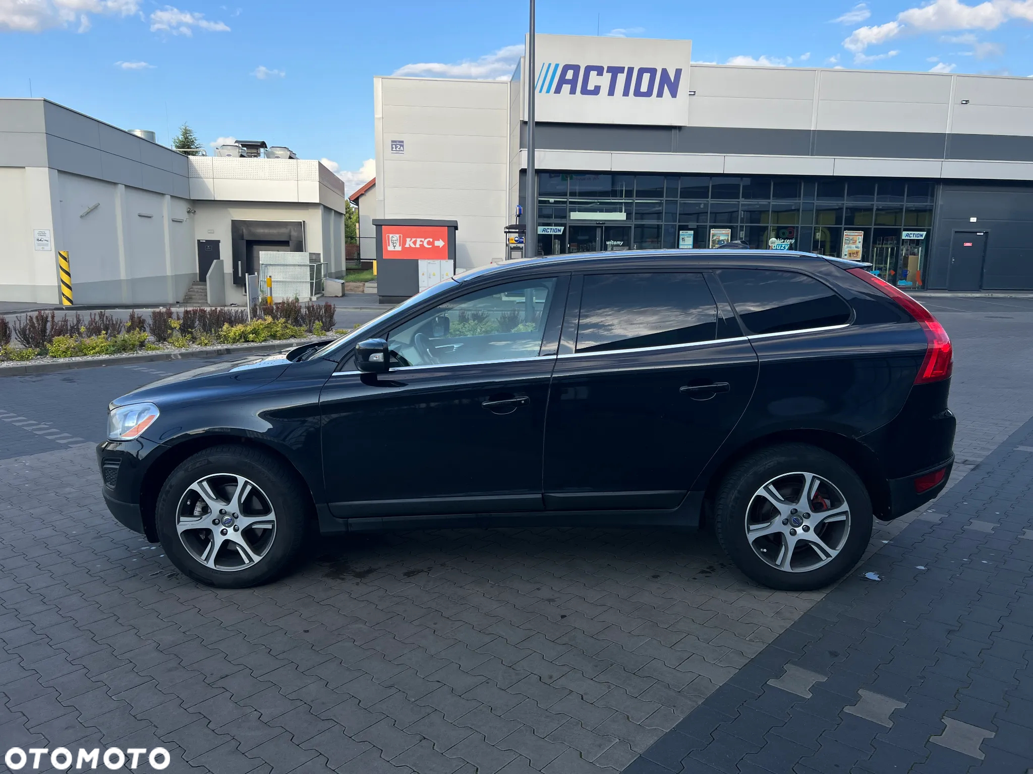 Volvo XC 60 T6 AWD Kinetic - 32