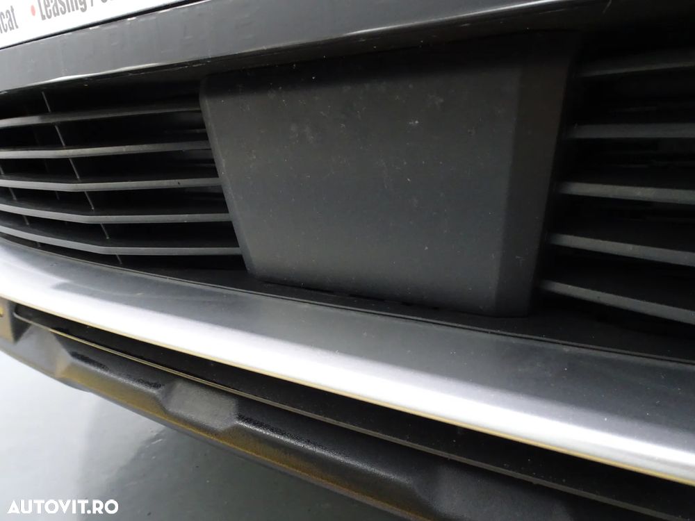 Peugeot 3008 Hybrid 225 e-EAT8 Allure Pack - 30