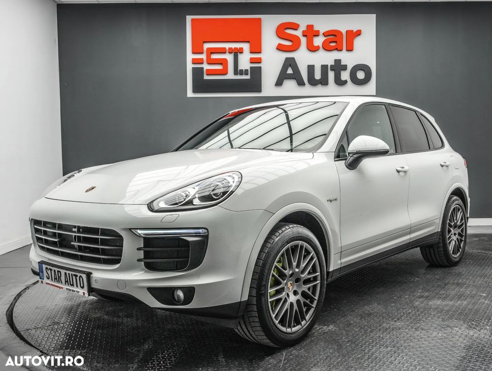 Porsche Cayenne - 1