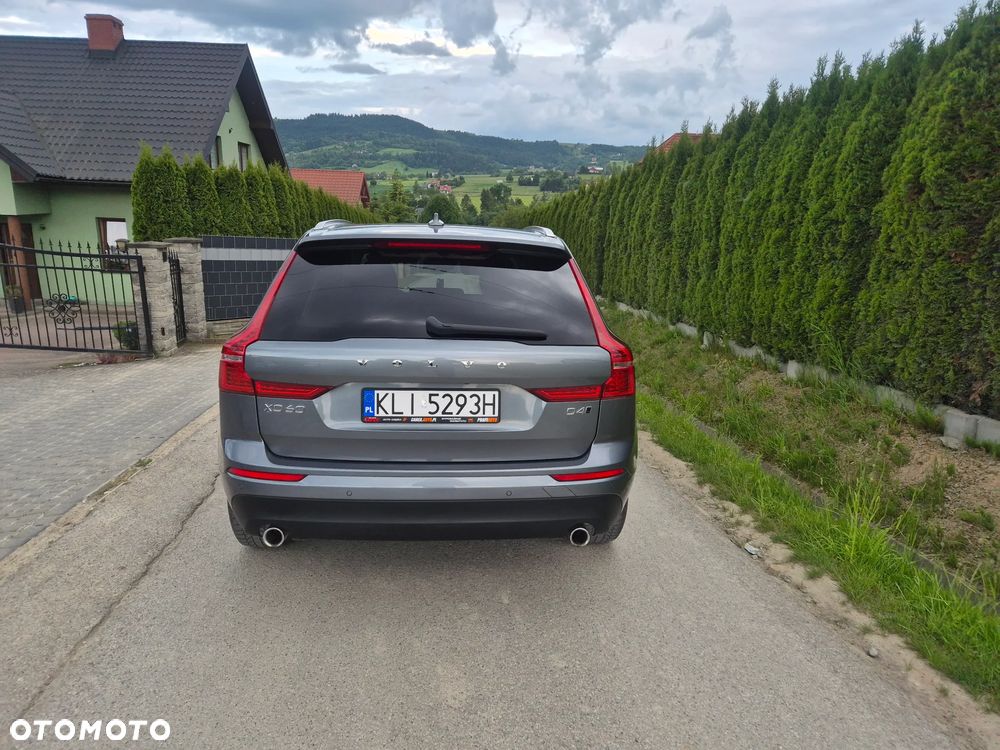 Volvo XC 60 D4 AWD Momentum - 5