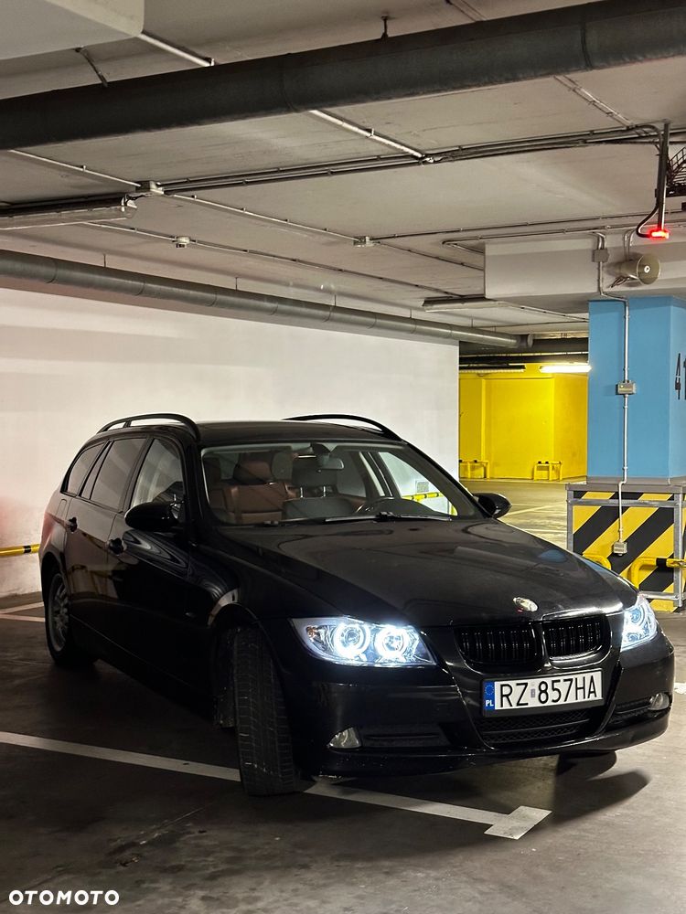 BMW Seria 3 320d DPF - 17