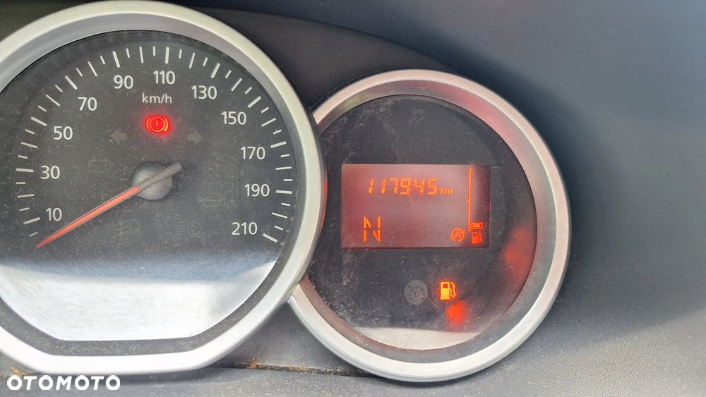 Dacia Logan 0.9 TCe Laureate S&S Easy-R - 6
