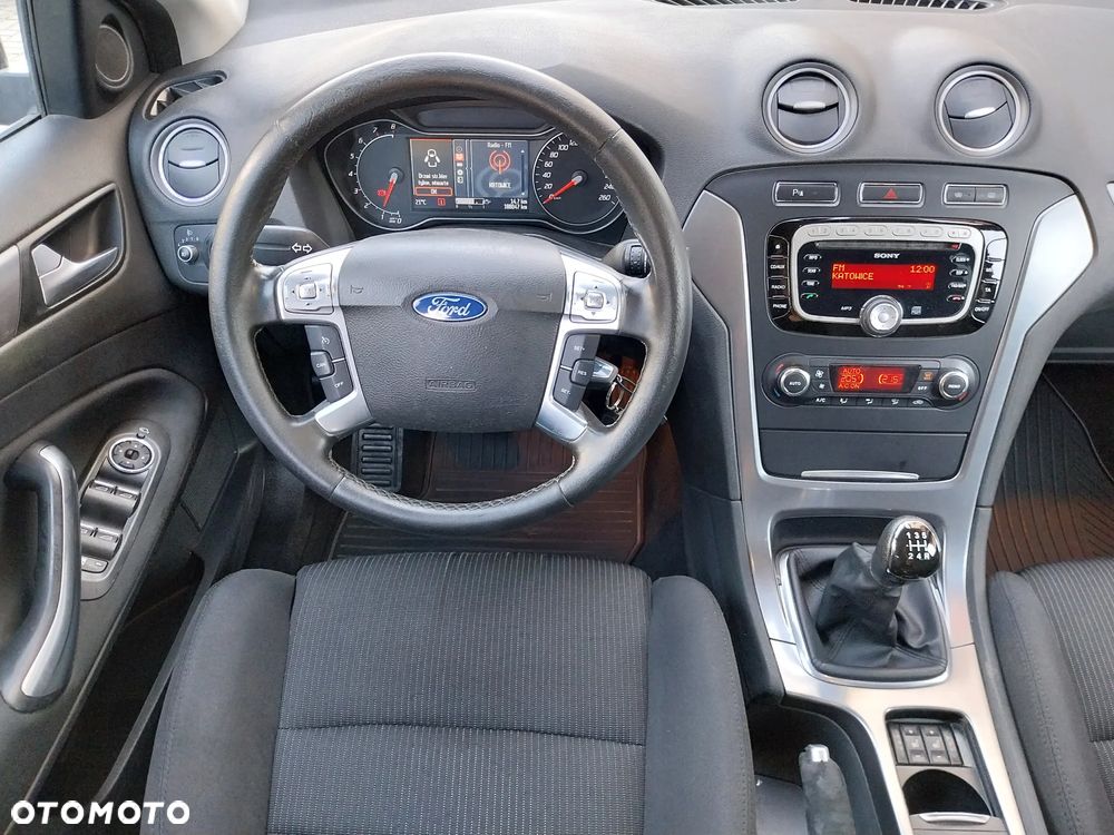 Ford Mondeo 2.0 Trend X - 20