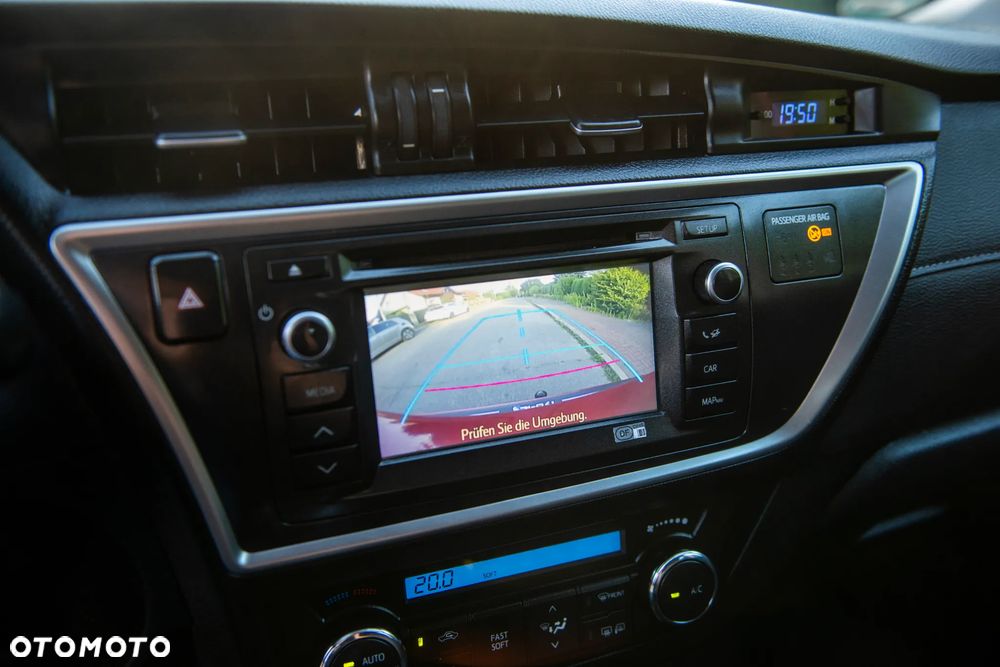 Toyota Auris 1.33 Dual-VVT-i Edition - 23