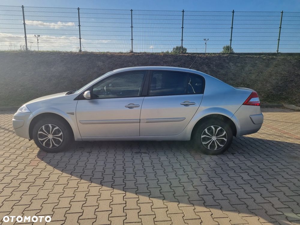 Renault Megane - 2