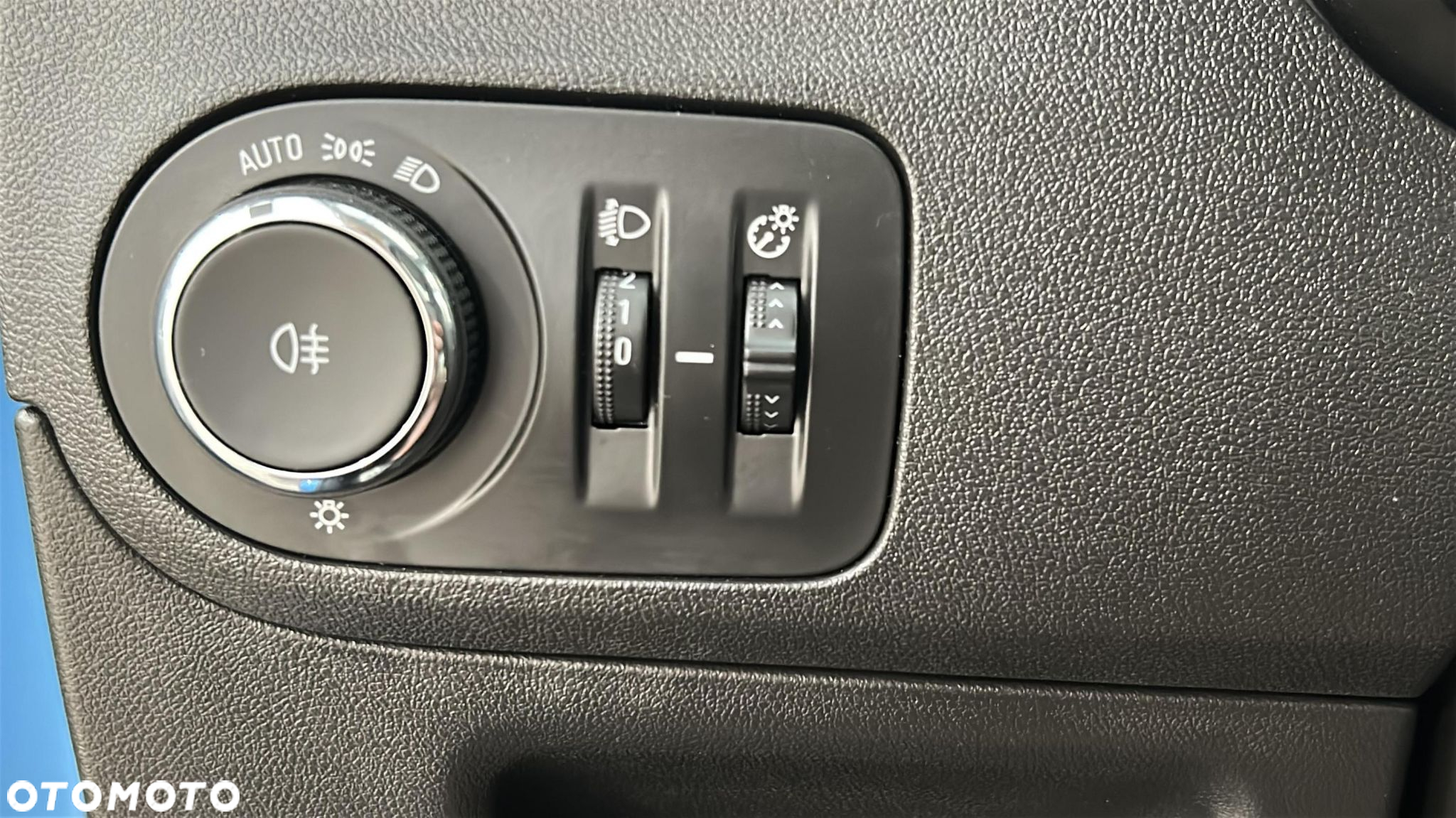 Opel Crossland X - 26