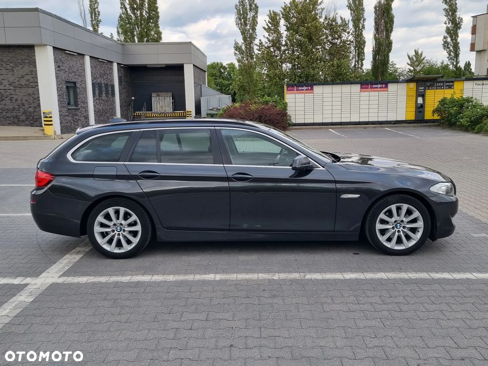 BMW Seria 5 520d - 8