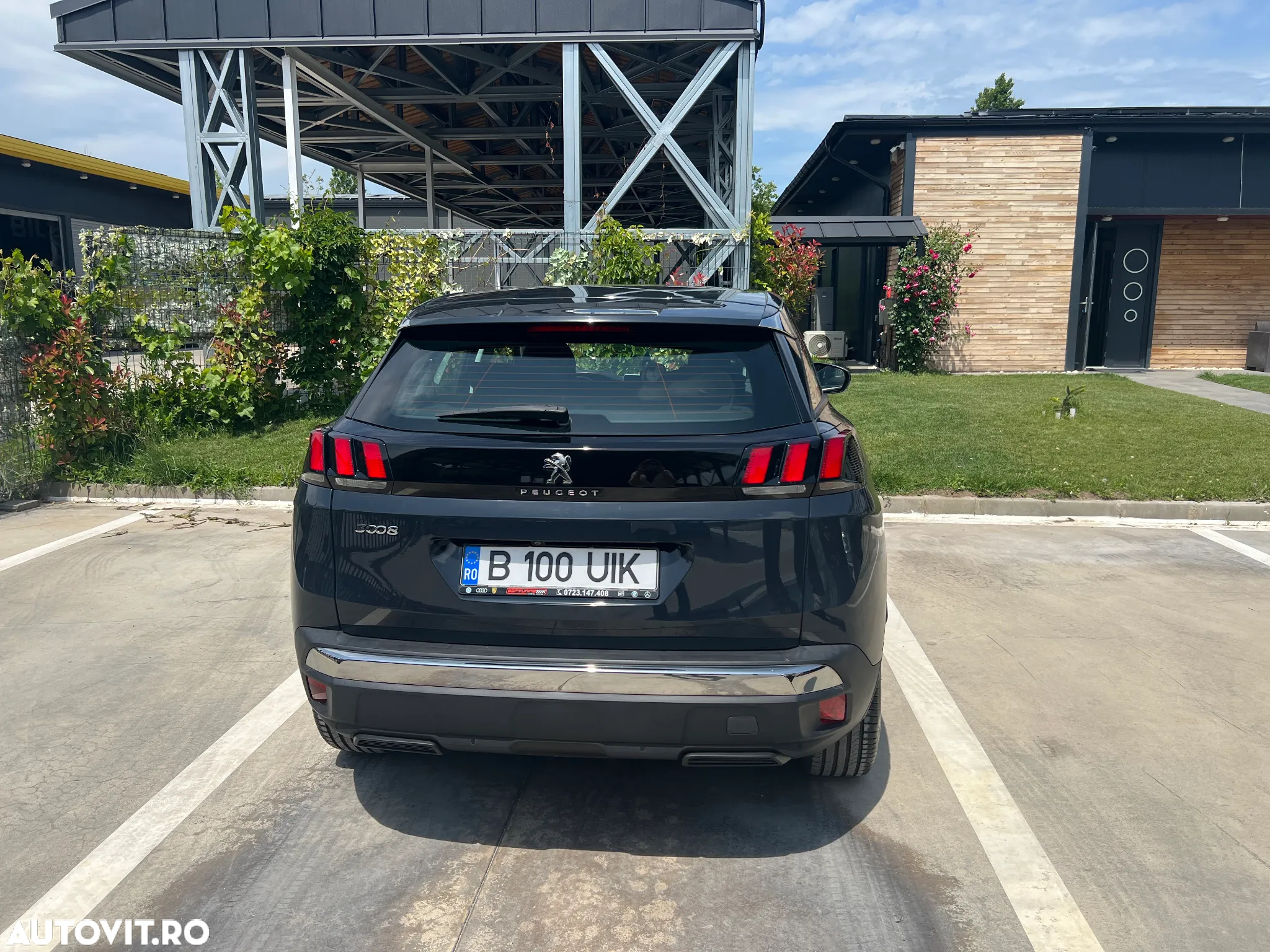 Peugeot 3008 1.6 PureTech Turbo S&S EAT8 Active - 3