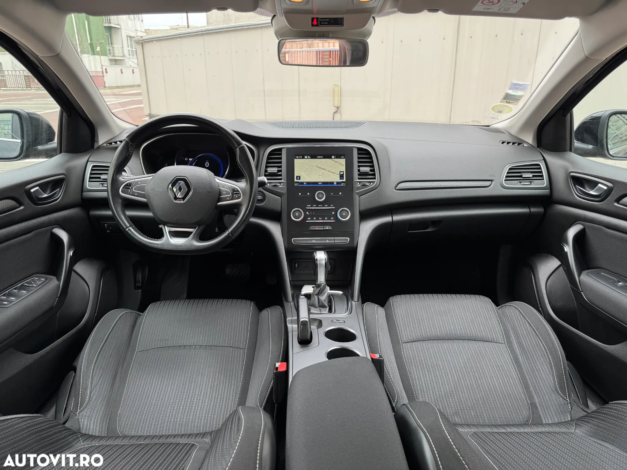 Renault Megane ENERGY dCi 110 EDC LIMITED - 4