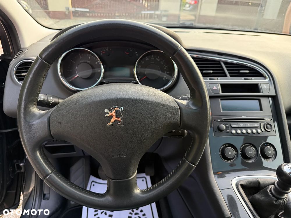 Peugeot 5008 1.6 THP Premium - 19