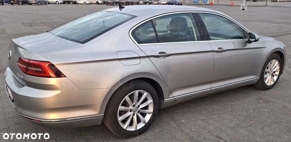 Volkswagen Passat 1.8 TSI BMT Highline - 3