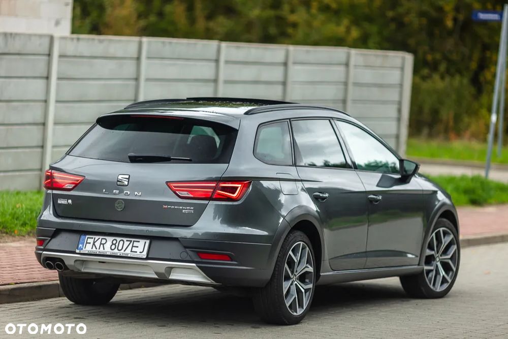 Seat Leon ST 2.0 TDI Start&Stop 4Drive DSG X-Perience - 10