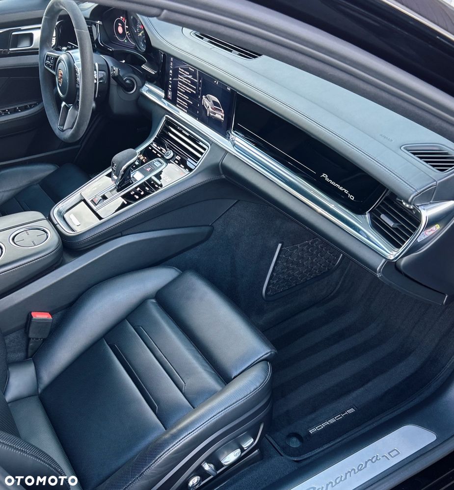 Porsche Panamera 4 E-Hybrid 10 Years Edition - 14