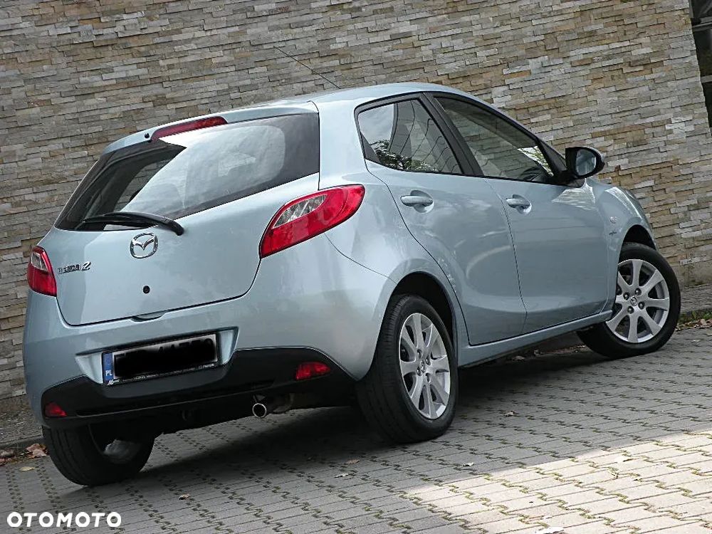 Mazda 2 1.3 Exclusive - 21