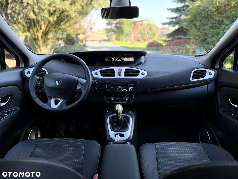 Renault Scenic 1.6 16V Expression - 6