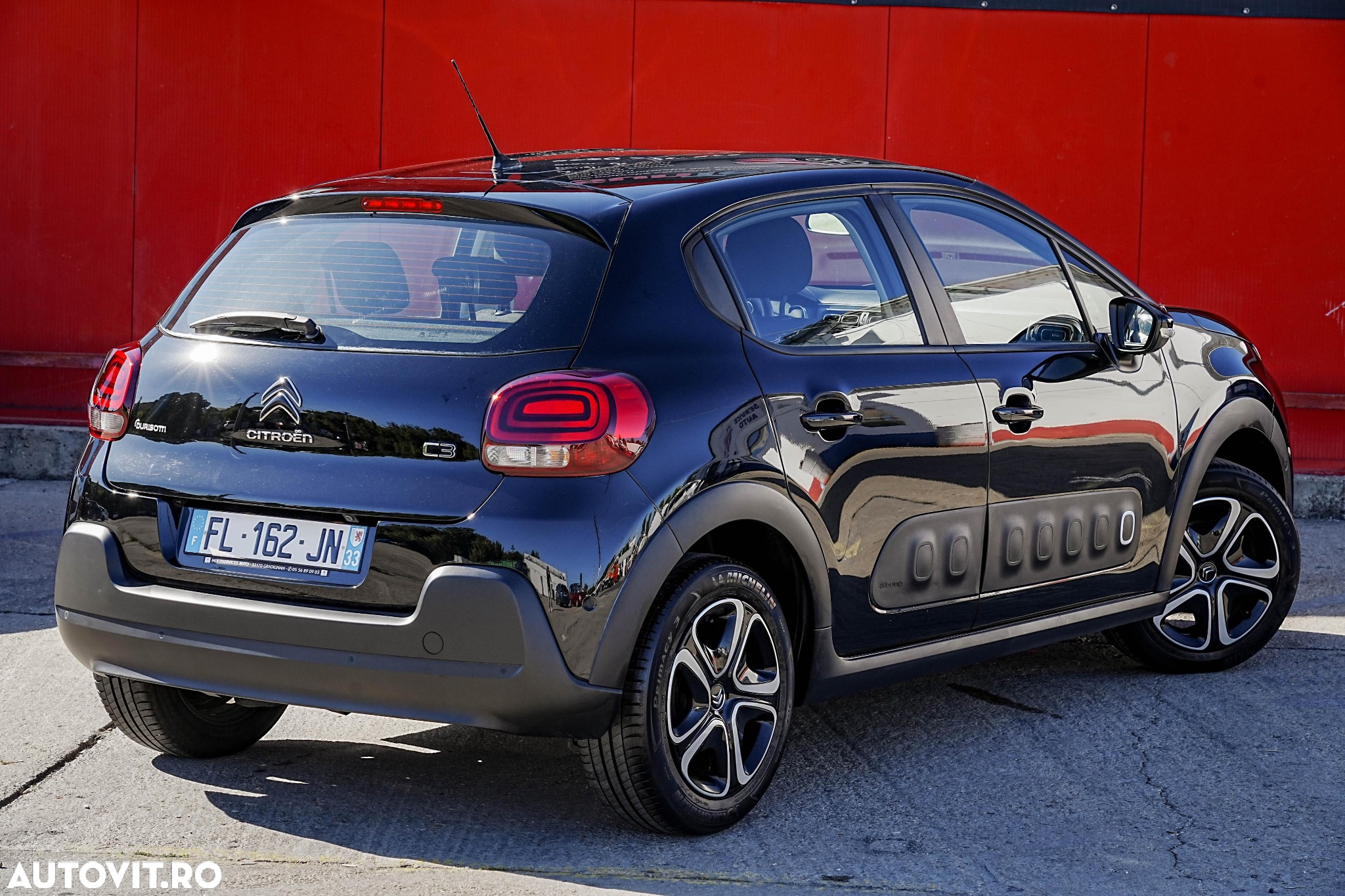 Citroën C3 1.2 PureTech S&S EAT6 Shine - 2