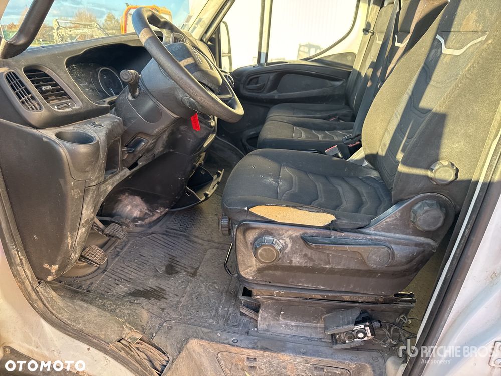Iveco 70C18 - 36