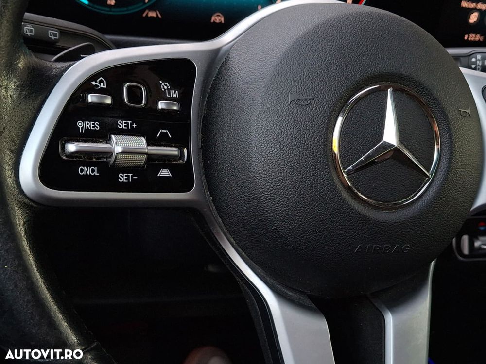 Mercedes-Benz GLB 200 d 4MATIC 8G-DCT - 34
