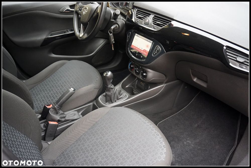 Opel Corsa 1.4 16V Cosmo - 6