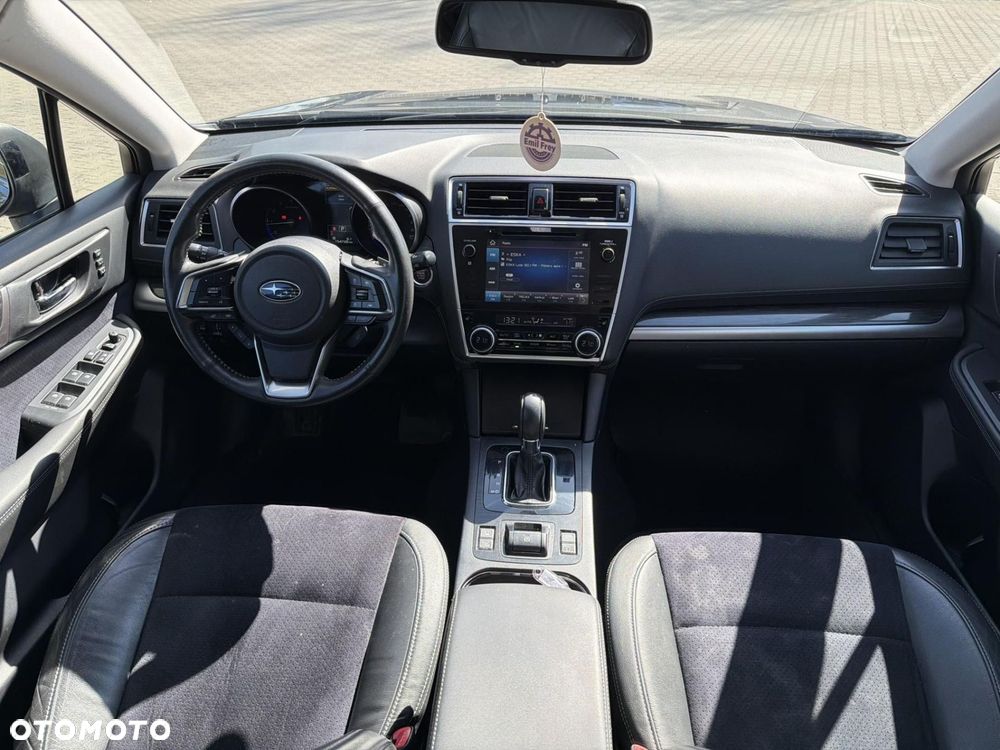 Subaru Outback - 12