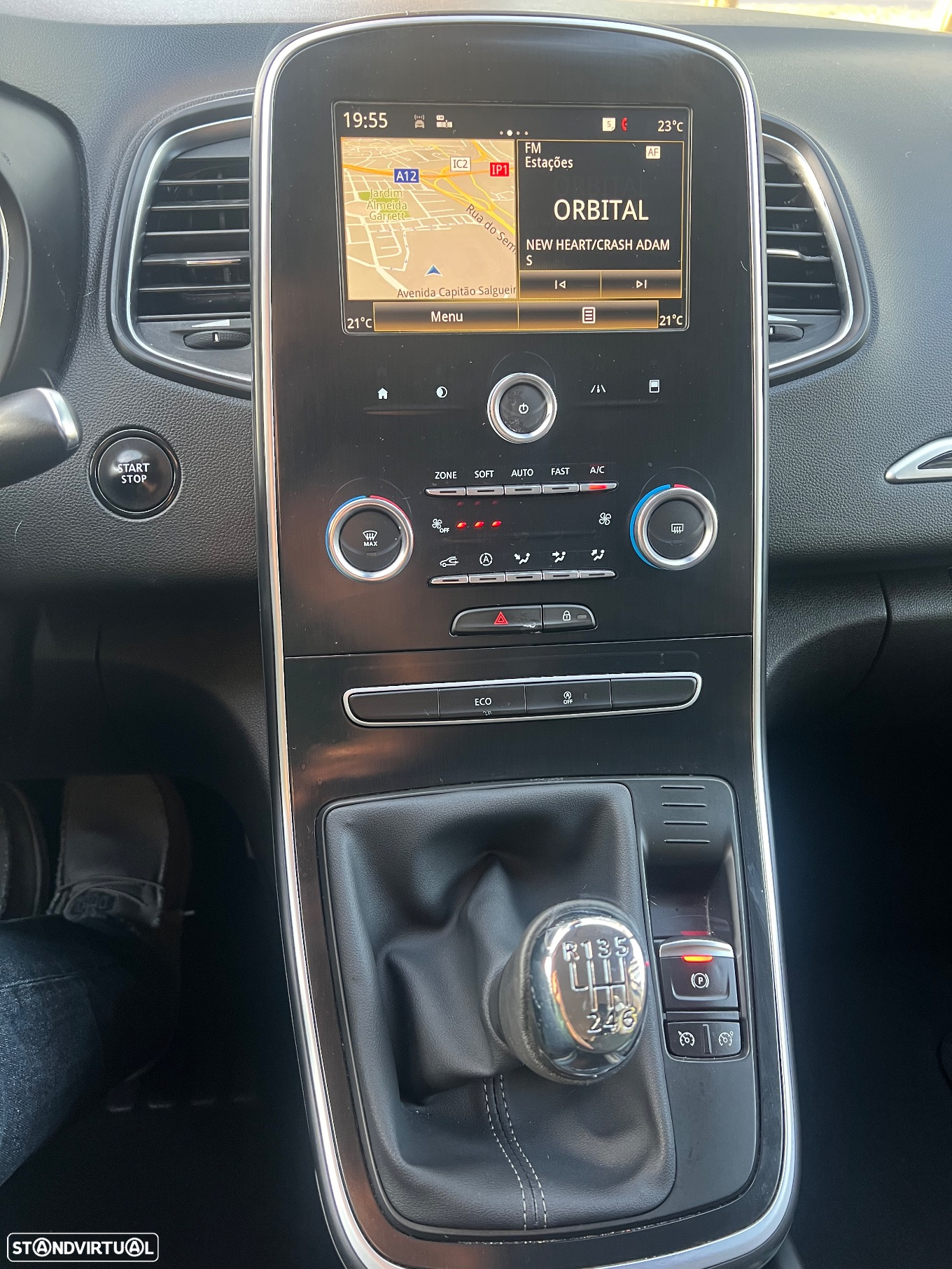 Renault Grand Scénic 1.5 dCi Expression SS - 6