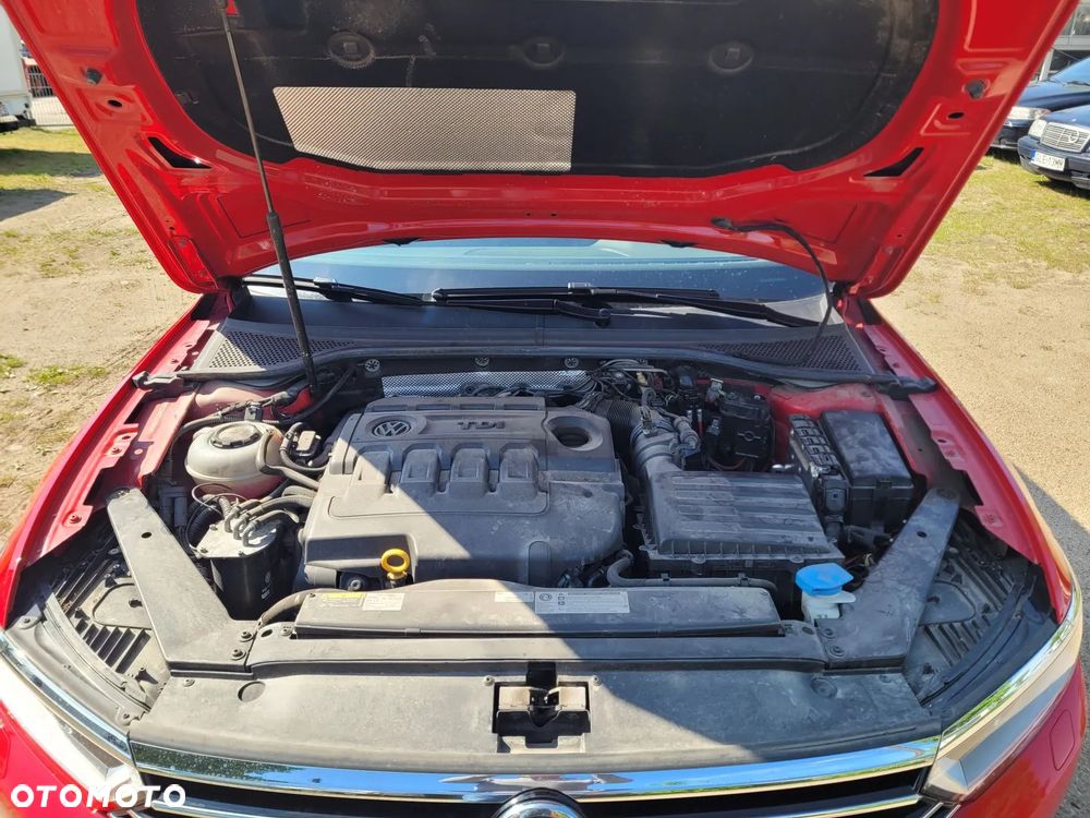 Volkswagen Passat 2.0 TDI BMT Highline DSG - 29
