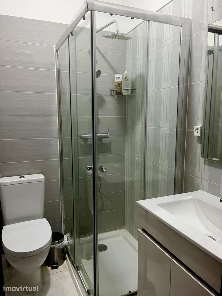 Quarto - localizado em Castelo branco - Grande imagem: 5/6