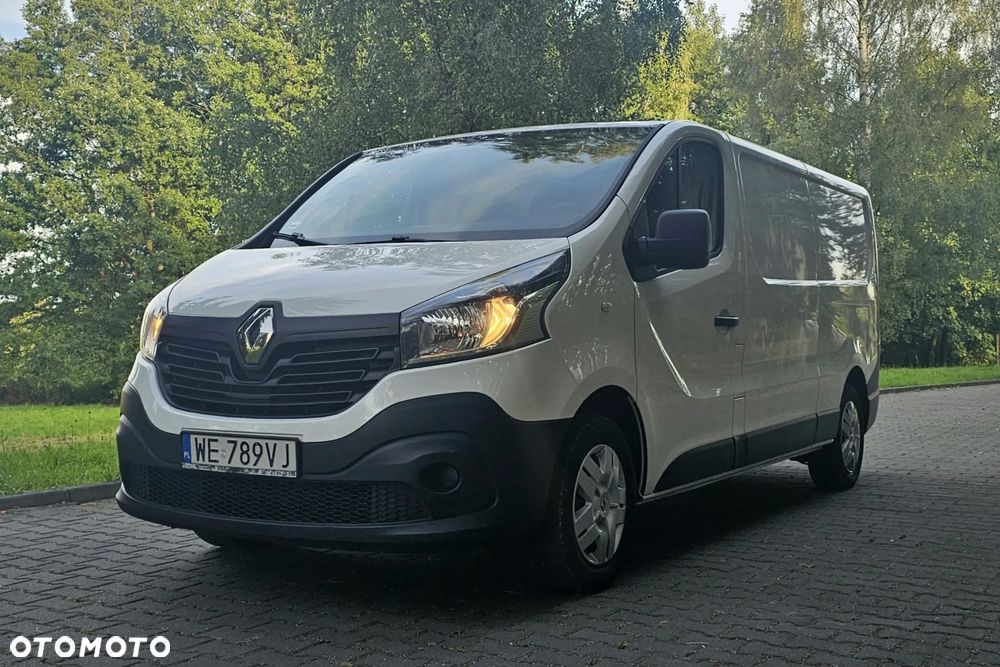 Renault Trafic III - 10