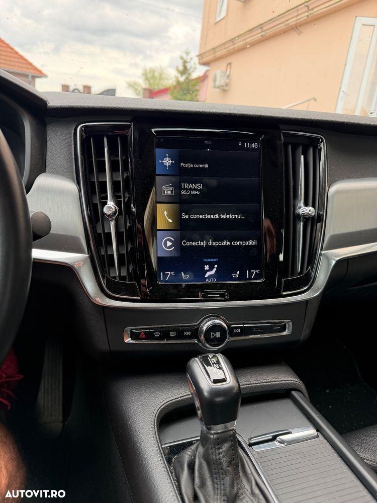 Volvo S90 T5 Momentum - 10