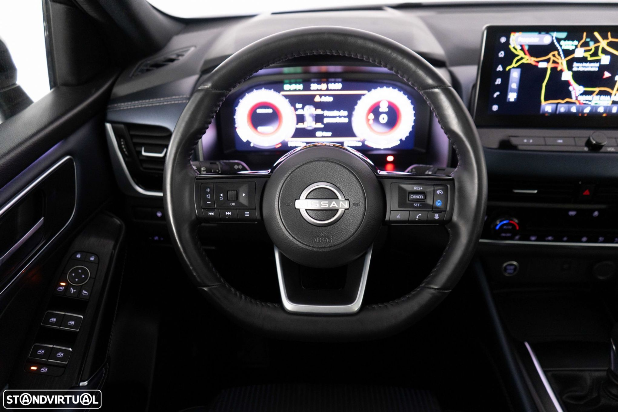 Nissan Qashqai 1.3 DIG-T N-Connecta LED+TT+SKY - 30