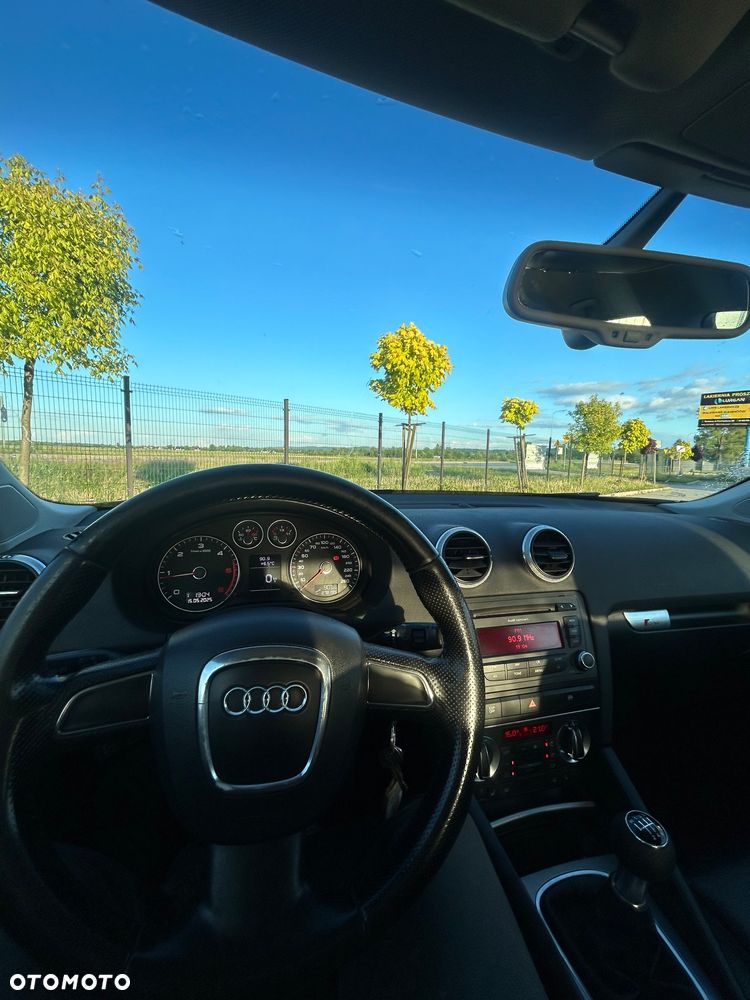 Audi A3 3-drzwiowe 2.0 TDI Ambiente - 12