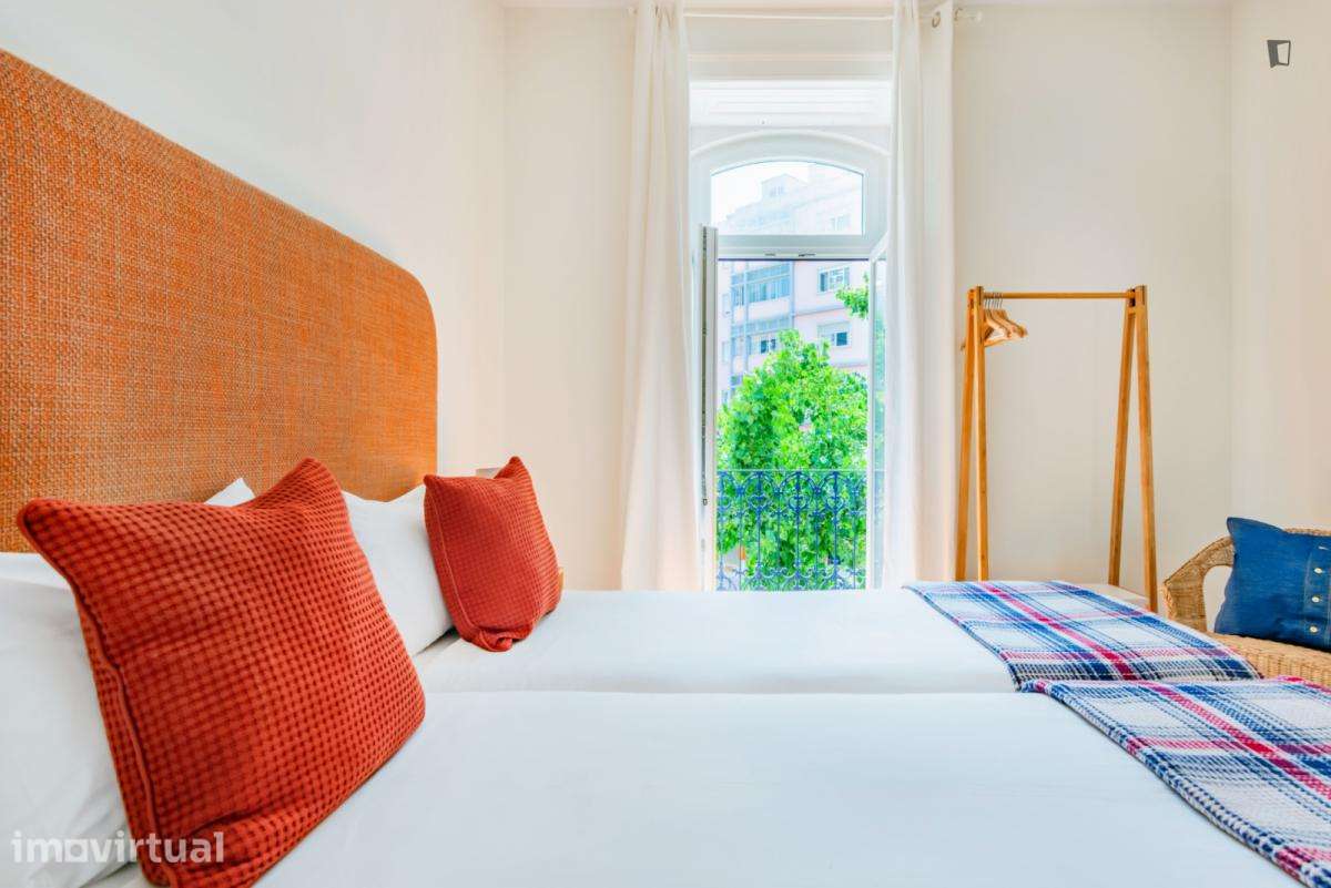 Apartamento com 3 quartos - localizado em Picoas Lisbon - Grande imagem: 2/34