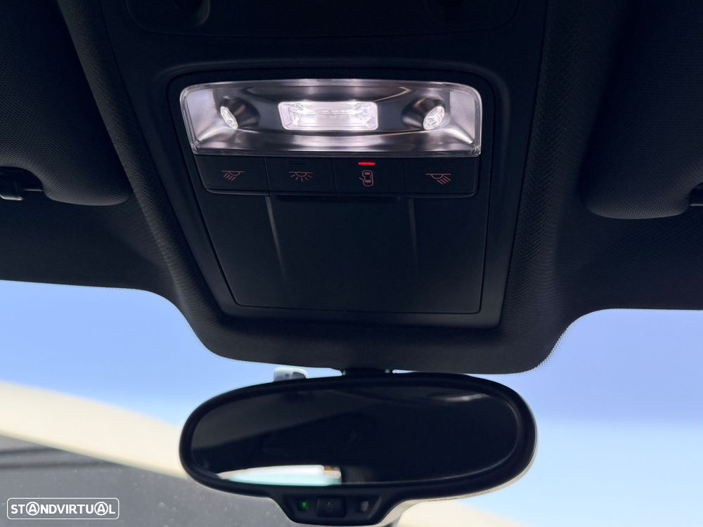 Audi A1 1.6 TDI S line Sport Pack - 17