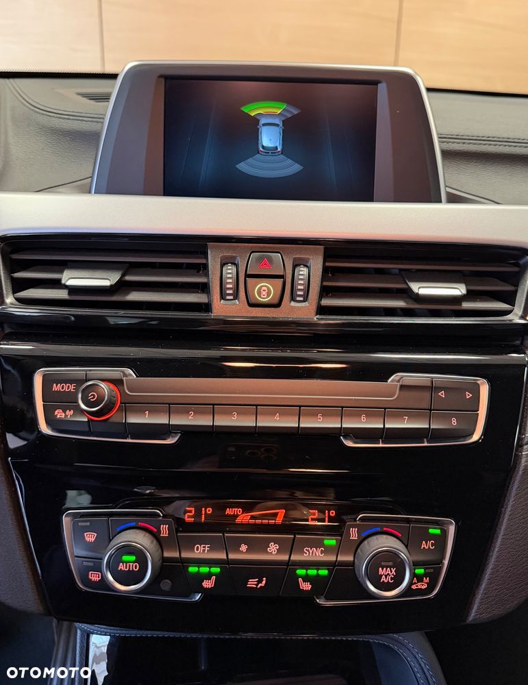 BMW X2 sDrive18i - 17