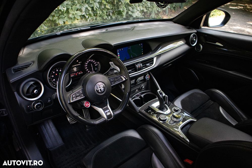 Alfa Romeo Stelvio 2.9 V6 Turbo AWD AT8 Quadrifoglio - 34