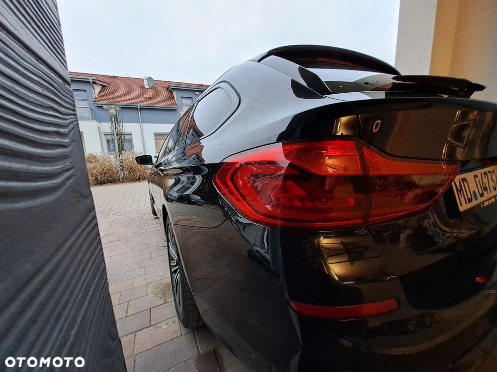 BMW Seria 5 530d xDrive Sport Line - 6