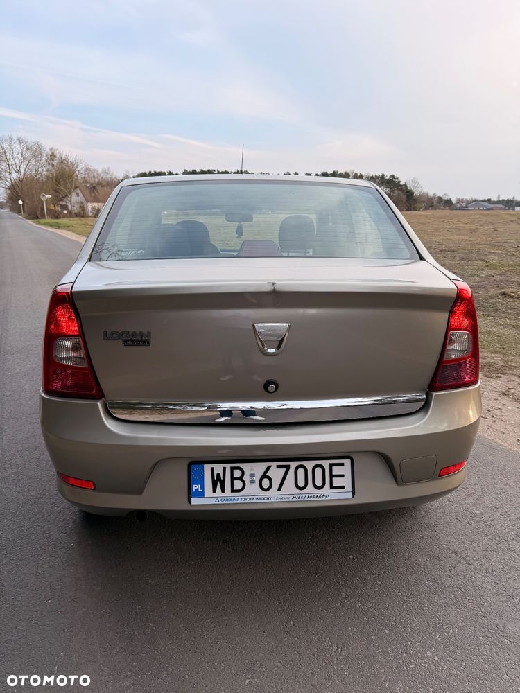 Dacia Logan 1.6 Laureate - 3