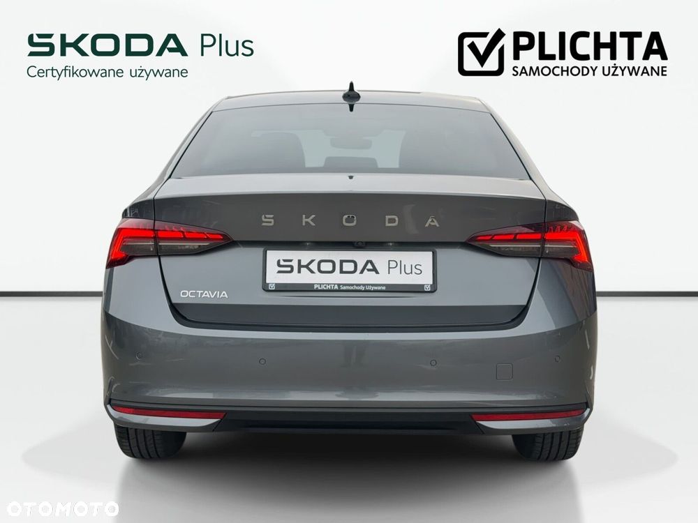Skoda Octavia 2.0 TDI Selection DSG - 7