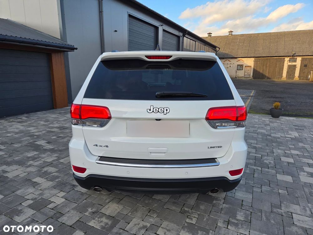 Jeep Grand Cherokee - 8