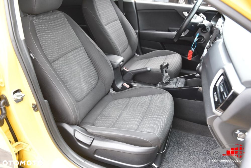 Kia Stonic - 21