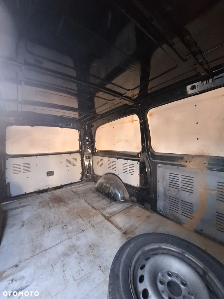 Mercedes-Benz Vito - 16