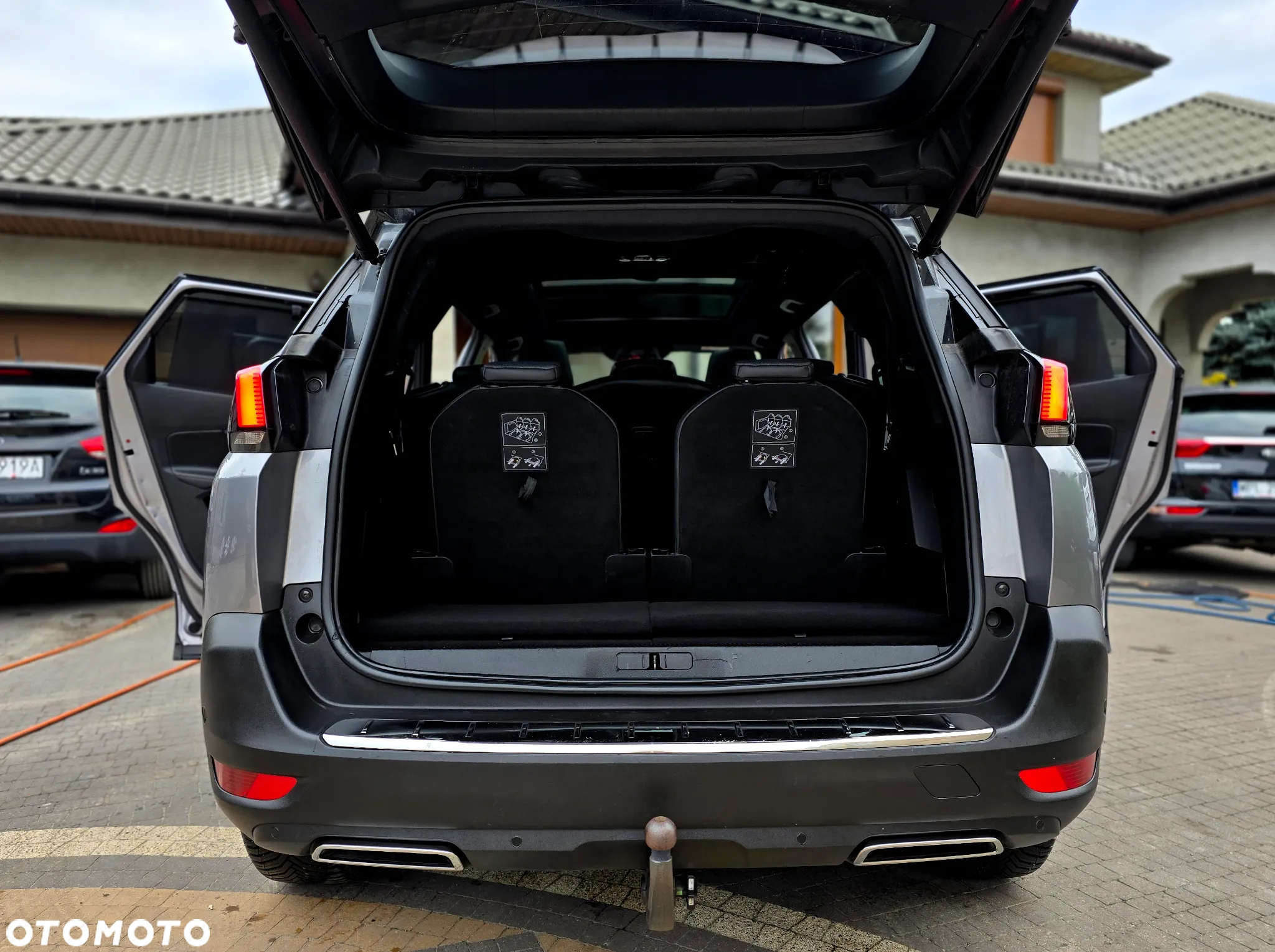 Peugeot 5008 - 12