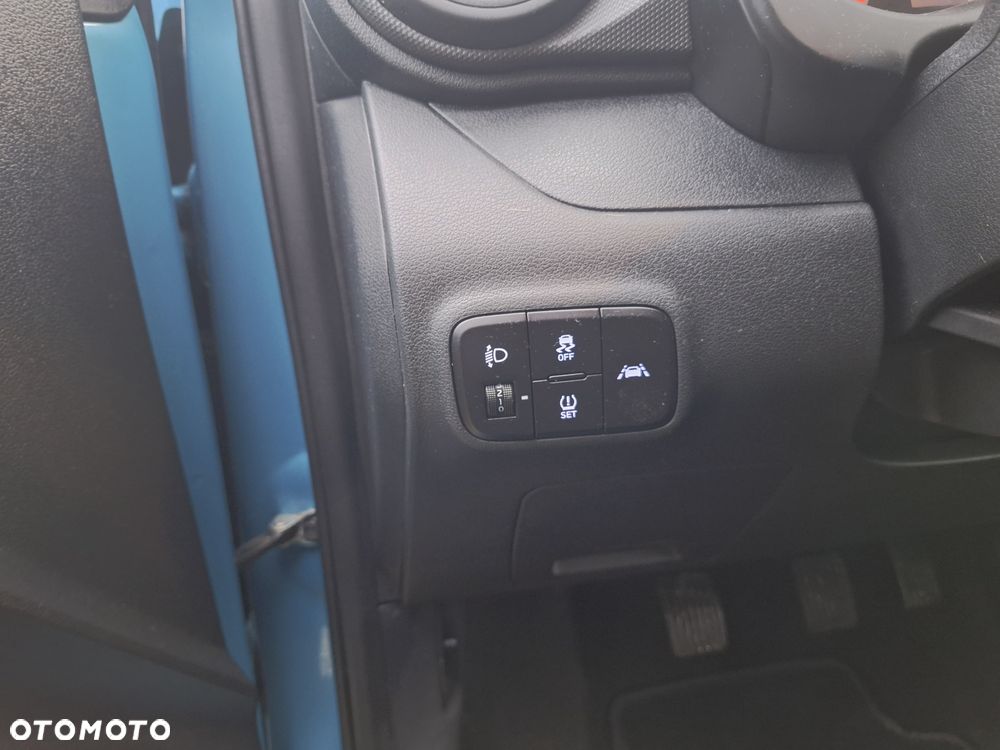 Hyundai i10 1.0 EDITION 30 - 8