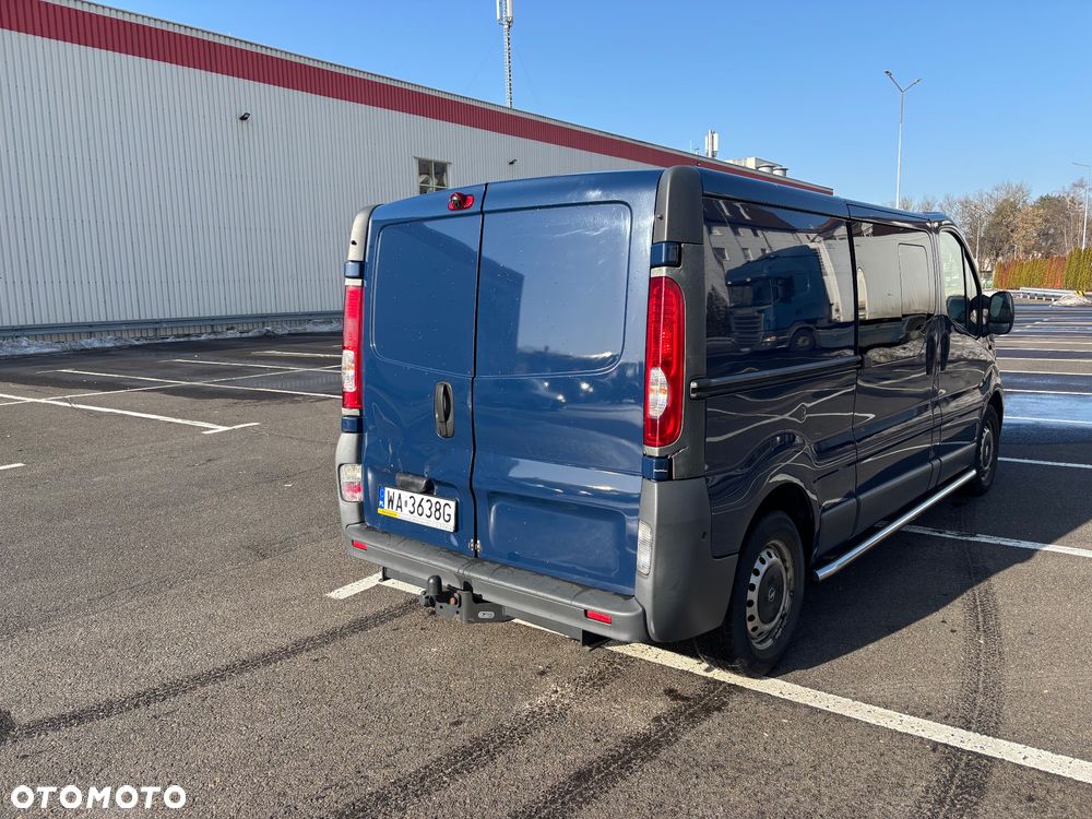 Opel Vivaro - 16